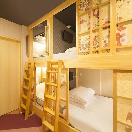 Ueno Station Hostel Oriental 1 Male Only Токио Экстерьер фото