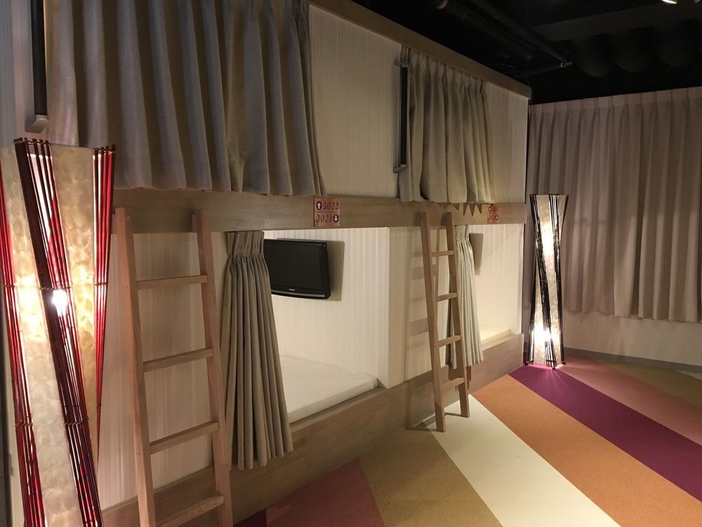 Ueno Station Hostel Oriental 1 Male Only Токио Экстерьер фото
