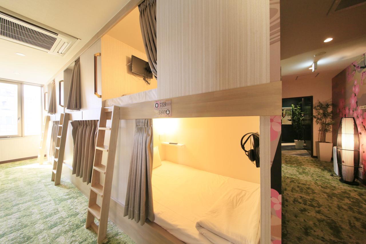 Ueno Station Hostel Oriental 1 Male Only Токио Экстерьер фото