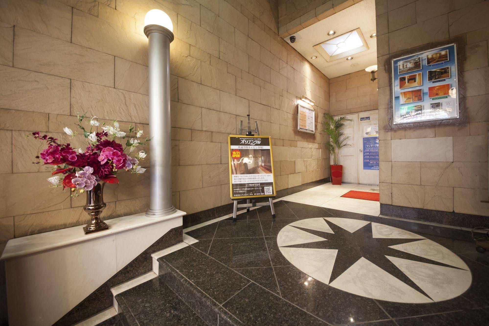 Ueno Station Hostel Oriental 1 Male Only Токио Экстерьер фото